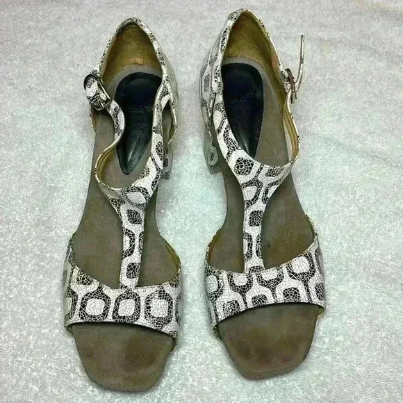 Audley Funky Multicolor Unique Sandal Chunky Block Heel Artsy Women’s Sz 40 - Picture 3 of 9